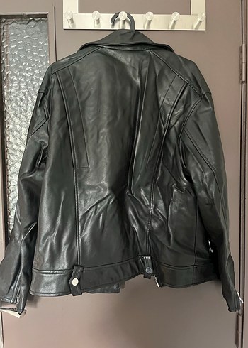 Bershka Kadın Siyah Deri Biker Ceket