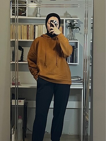 Kiremit Rengi Kapüşonlu Sweatshırt