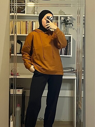 m Beden Kiremit Rengi Kapüşonlu Sweatshırt