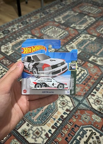 Hot Wheels Audi S10 Quattro Beyaz Oyuncak Araba