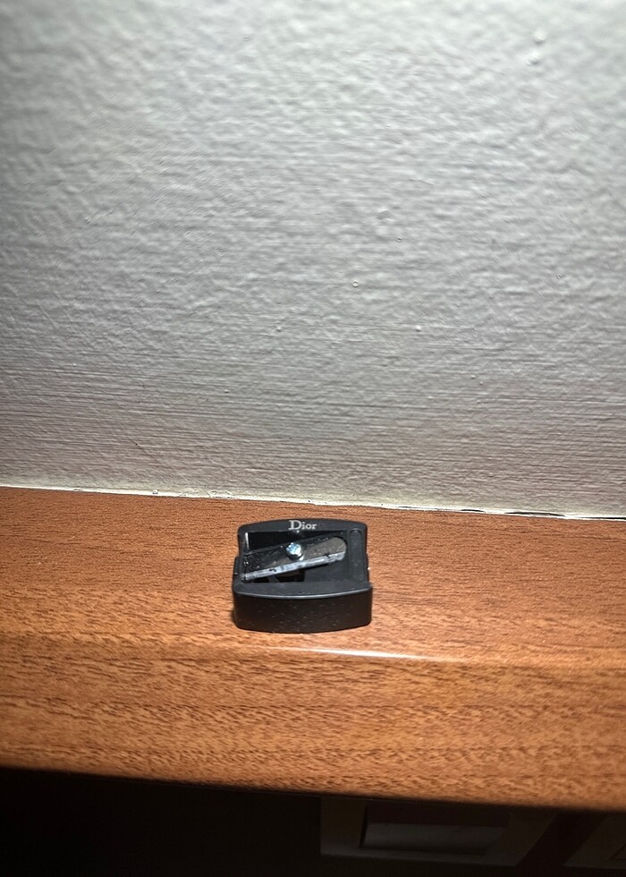 Dior kalem traş - Görsel 2