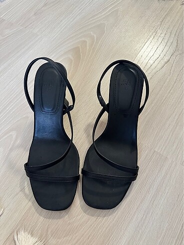 37 Beden H&M topuklu ayakkabı