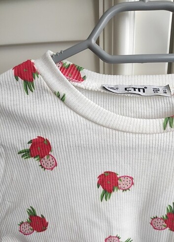 m Beden beyaz Renk Crop bluz