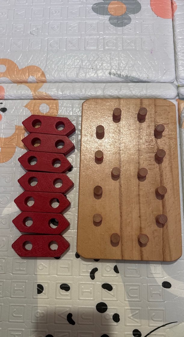 Parlak Kırmızı Ahşap Oyuncak Rakam - Görsel 3