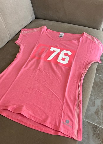 Pembe Baskılı Kısa Kollu Spor Tişört