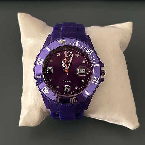 Ice-Watch Mor Silikon Kayışlı Kadın Saat