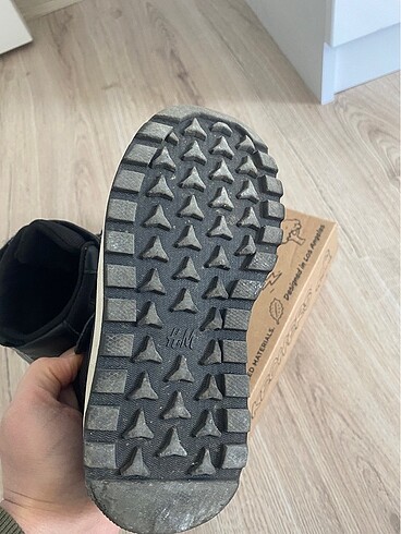 28 Beden H&m bot
