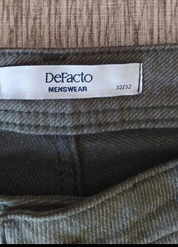 32 Beden DeFacto erkek pantolon 