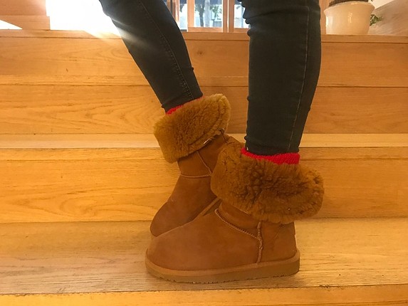 38 Beden camel Renk orjinal UGG 