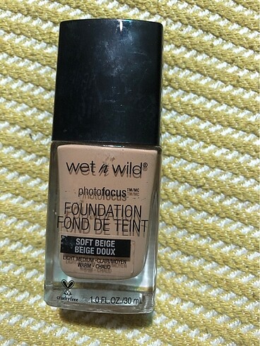 Wet n wild photofocus Soft Beıge