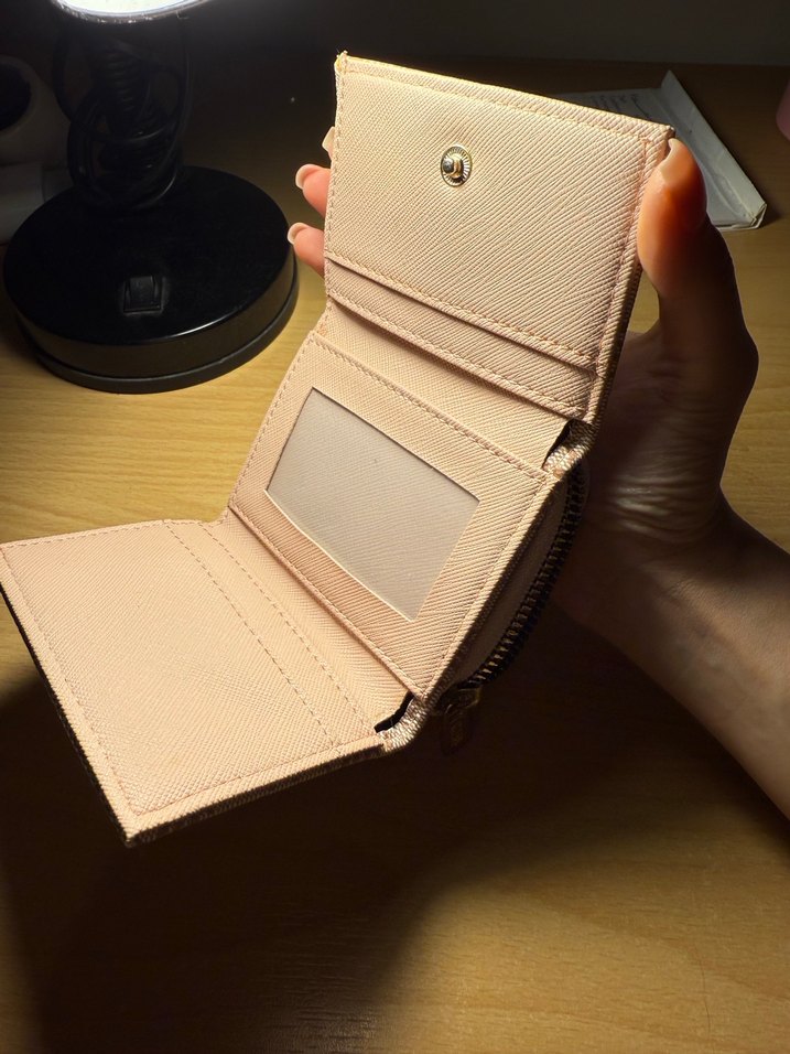 Guess Cüzdan - Görsel 5