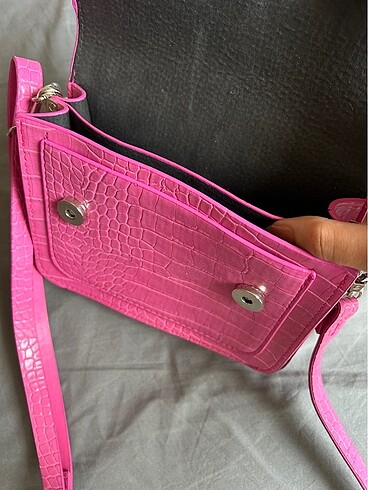 Pembe El Çantası - Görsel 6