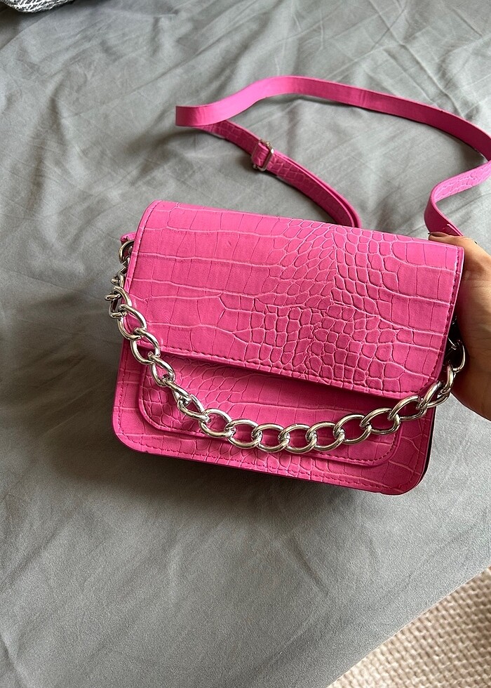 Pembe El Çantası - Görsel 3