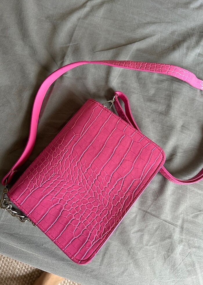 Pembe El Çantası - Görsel 4