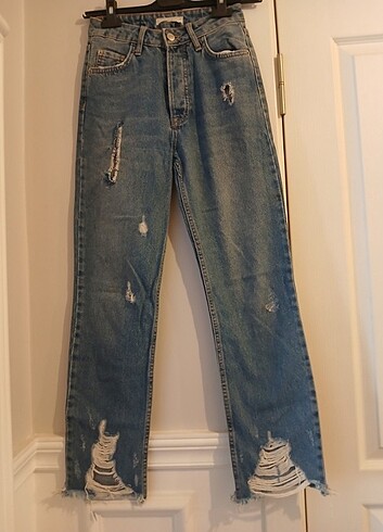 Stradivarius Stradivarius jean 32 beden