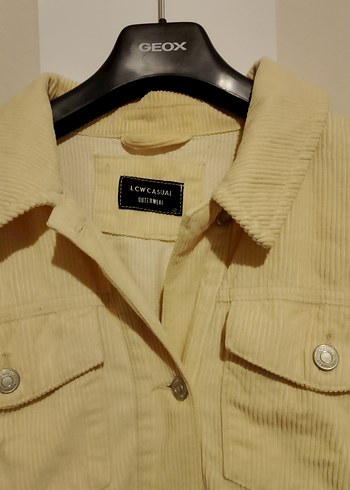 Bej Düğmeli Kadın Keten Ceket - Görsel 4