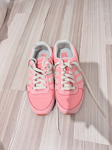 Adidas Spor ayakkabı