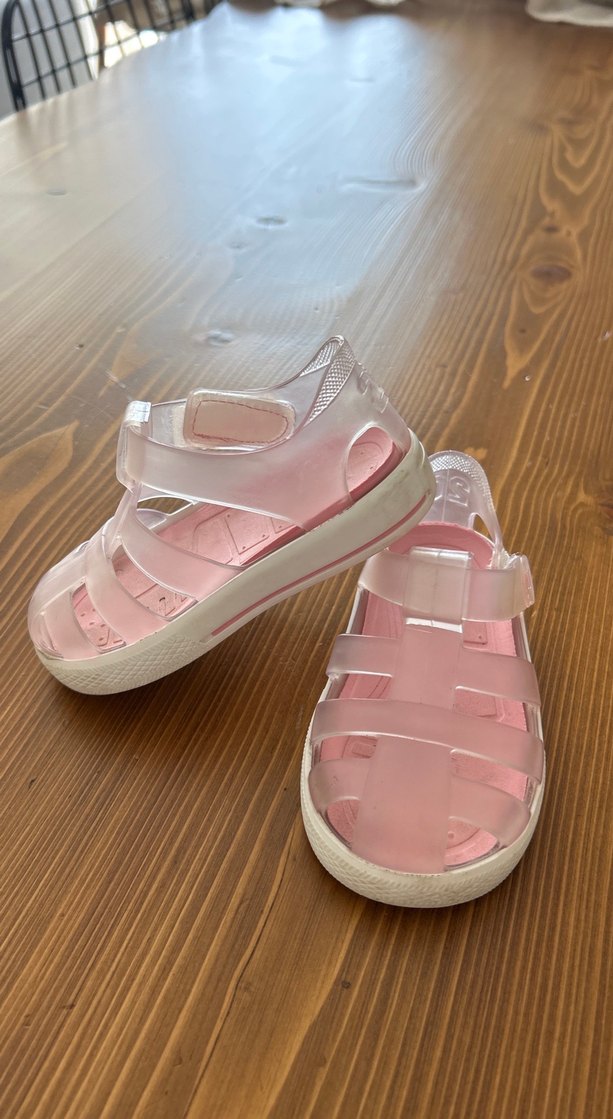 Kız Çocuk Pembe Transparan Tokalı Terlik - Görsel 3