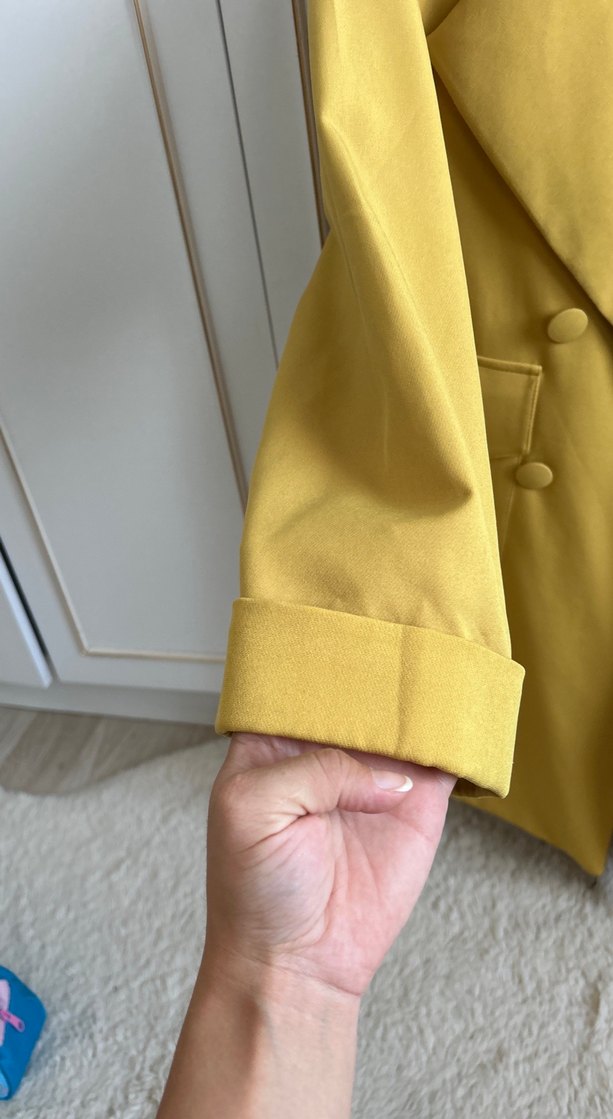 Sarı Parlak Uzun Kadın Blazer - Görsel 3