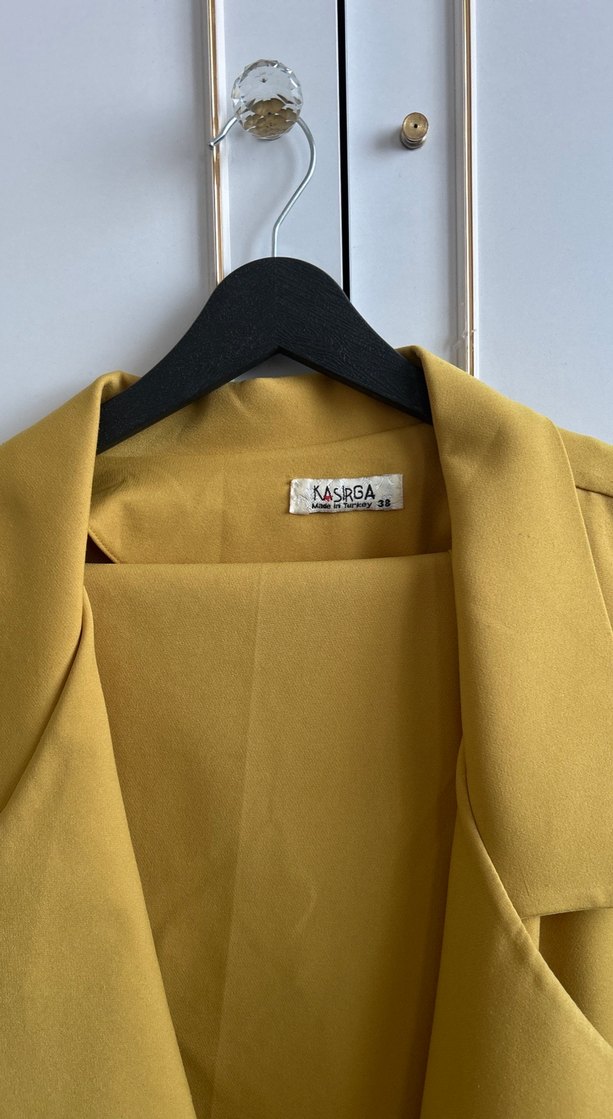 Sarı Parlak Uzun Kadın Blazer - Görsel 2