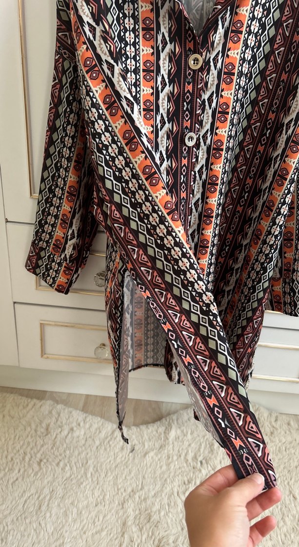 Uzun Kollu Bohem Desenli Kadın Gömlek - Görsel 3