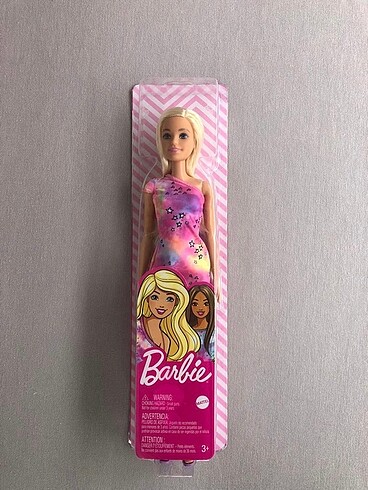 Barbie oyuncak kız bebek
