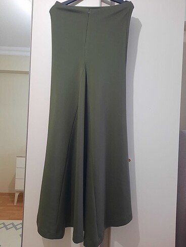 Zara Yeşil midi etek