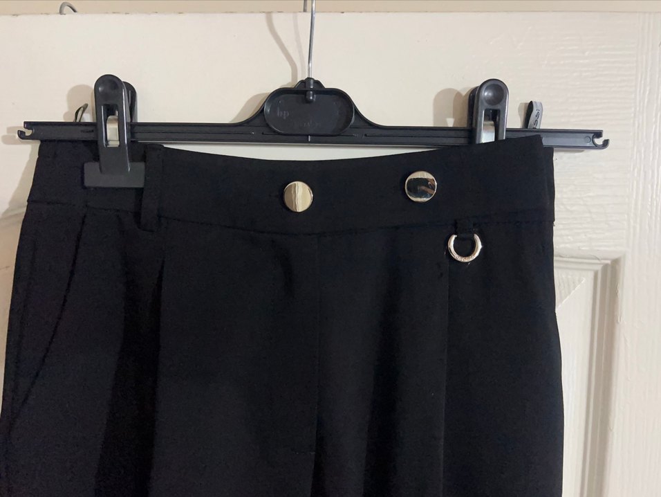 Düğmeli Siyah Kadın Kumaş Pantolon - Görsel 3