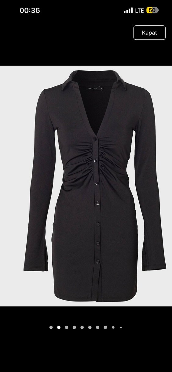 Düğmeli Siyah V Yaka Midi Elbise - Görsel 2