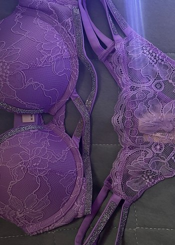 Mor Dantel Detaylı shıne sütyen - Görsel 3