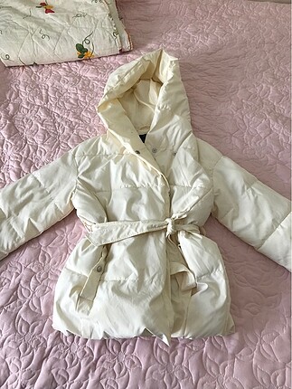 Bershka şişme mont