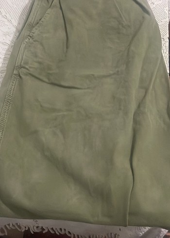 Haki Bol Kesim Fermuarlı Kumaş Pantolon - Görsel 2