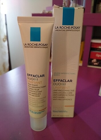 La Roche Posay Effaclar Duo renkli nemlendirici