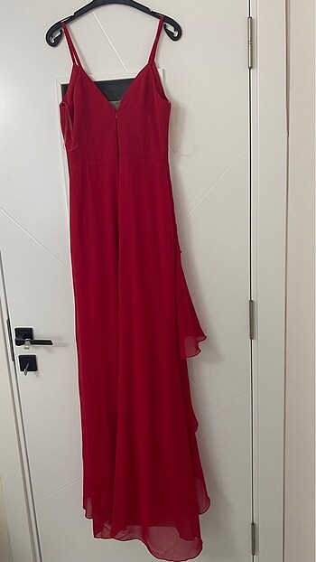 Kırmızı abiye - Görsel 2