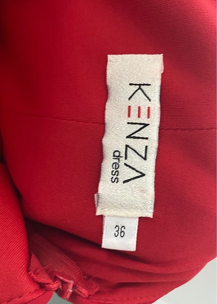 Kırmızı abiye - Görsel 3