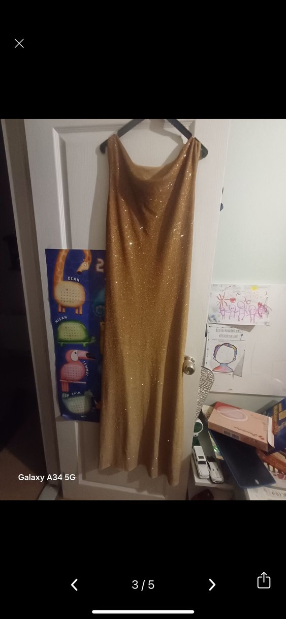 Bej Parlak Askılı Uzun Elbise - Görsel 4