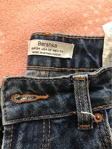 34 Beden bershka jean