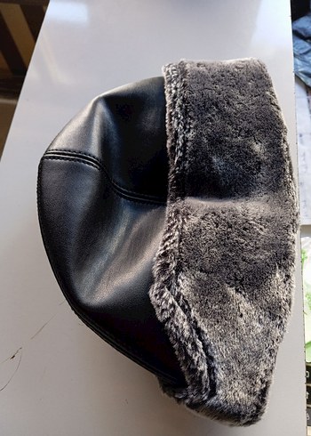  Şık & Sıcak Kışlık Kürklü Deri Şapka - Görsel 3