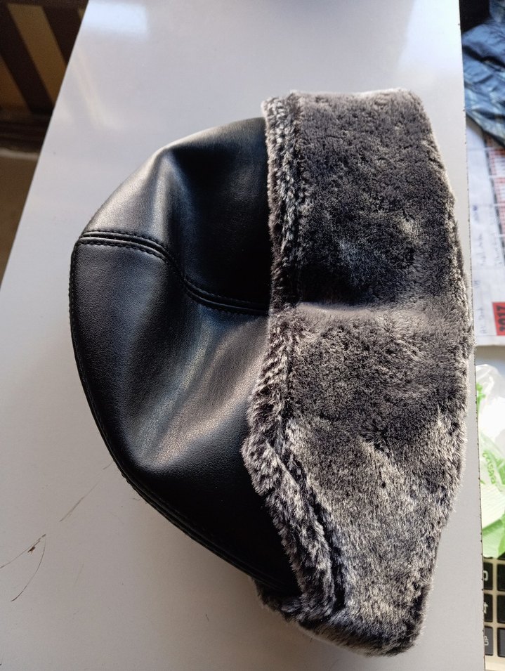  Şık & Sıcak Kışlık Kürklü Deri Şapka - Görsel 3