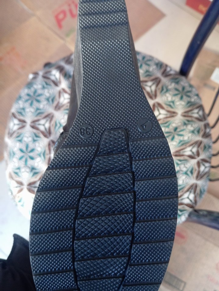 Kadın Siyah Deri Fermuarlı Biker Dolgu Topuk Bot - Görsel 5