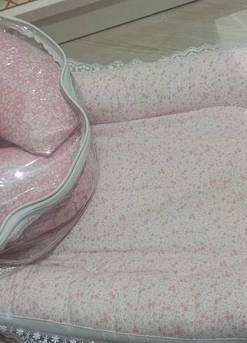 Diğer Babynest ve emzirme minderi