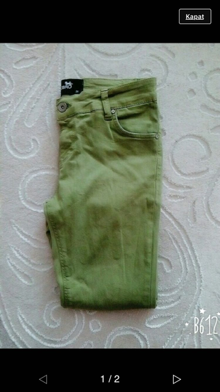 Yeşil pantolon likralı