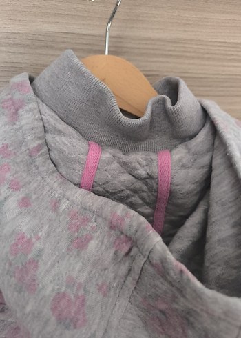 Kız Çocuk Gri Fermuarlı Kapüşonlu Yelek - Görsel 4