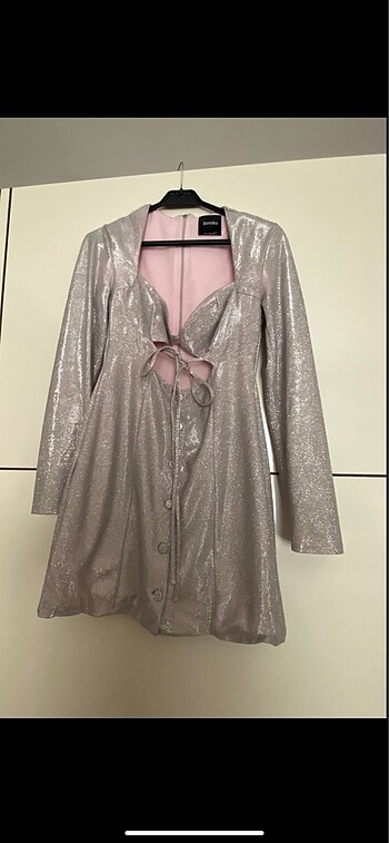 Bershka elbise