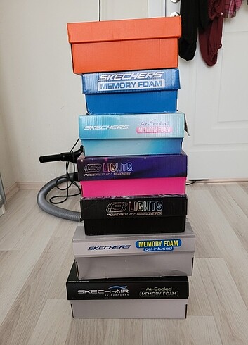 skechers nıke ayakkabı kutuları