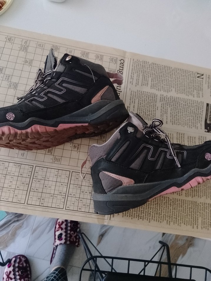 Gri Bağcıklı Erkek Çocuk Botu - Görsel 5