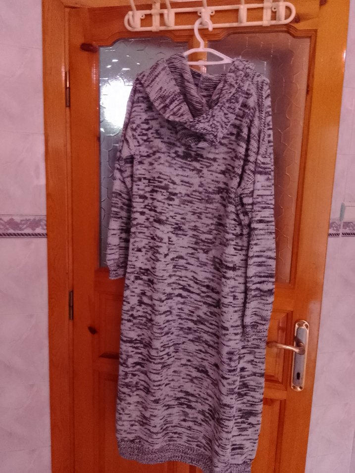 Gri Uzun Örgü Kadın Hırka - Görsel 2