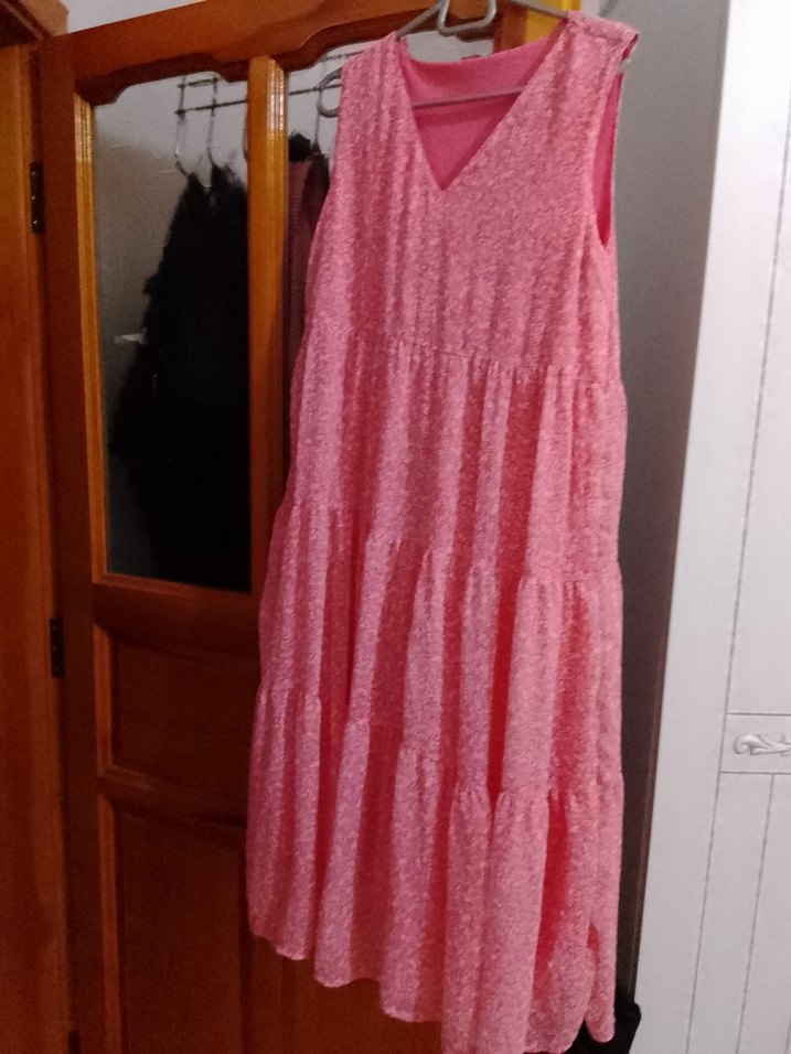 Pembe V Yaka Kolsuz Fırfırlı Midi Elbise - Görsel 4