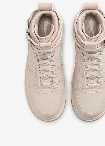 Nike Krem nike bot
