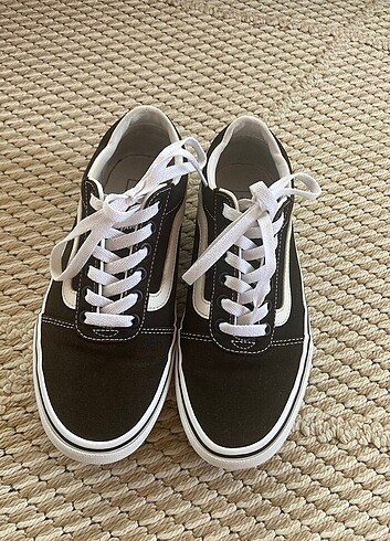 Siyah vans